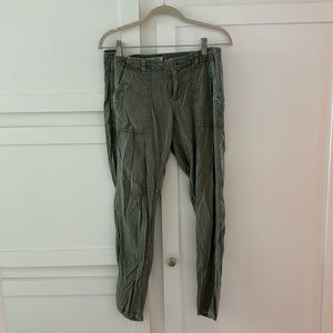 Billabong Green Mid rise pant